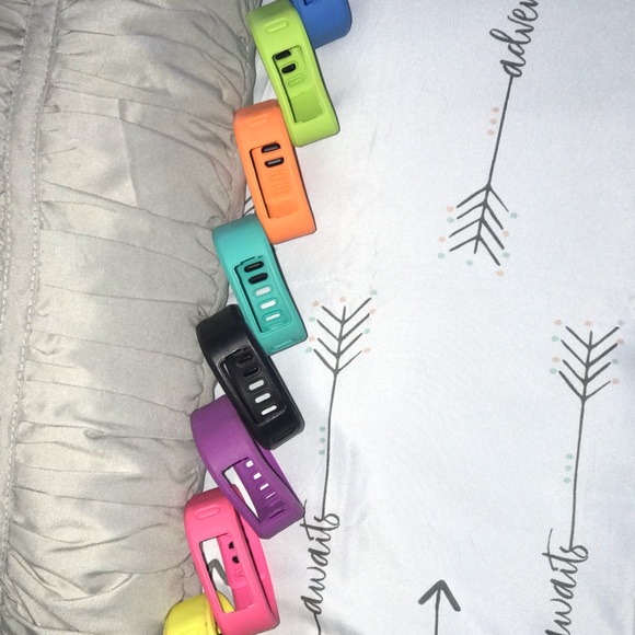 Garmin Fitbit - Picture 2 of 3